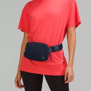 LULULEMON Everywhere Beltbag